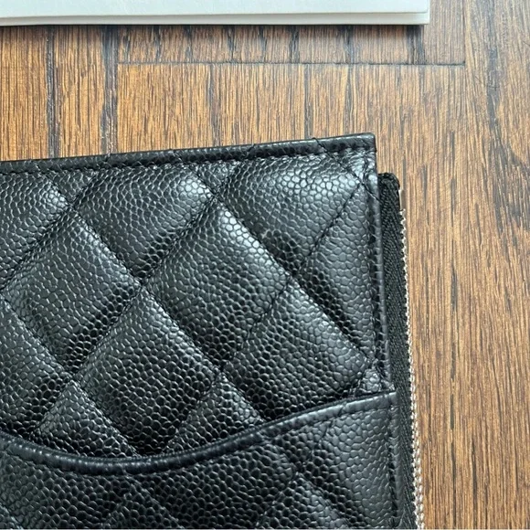 Chanel Classic Phone Case Pouch Quilted Caviar - Picture 6 of 14